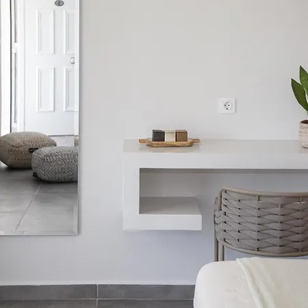Malibu & Apartment *